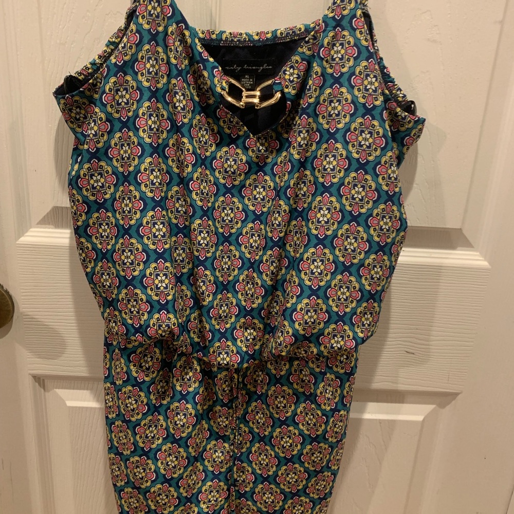 City triangles Romper